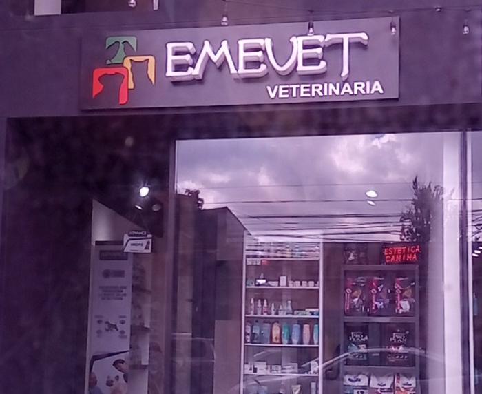 Zona 5 — Clínica Veterinaria